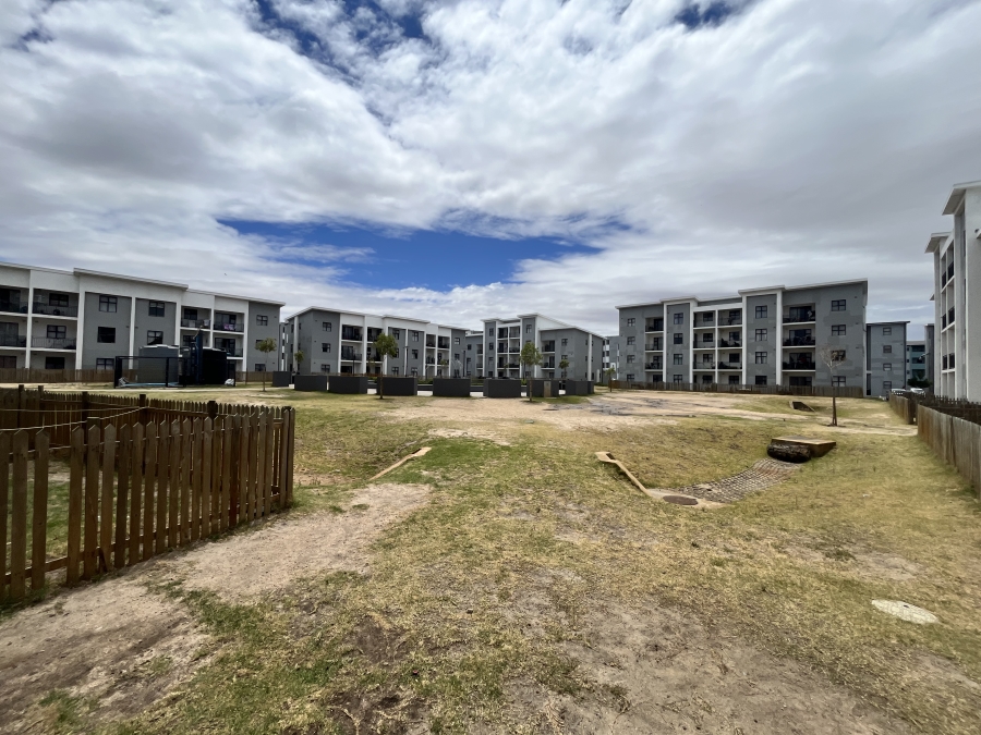 To Let 2 Bedroom Property for Rent in Parklands Western Cape